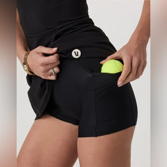 NWT ✨ Vuori One Shot Dress Women’s Black Size Medium VW610 - Picture 5 of 16